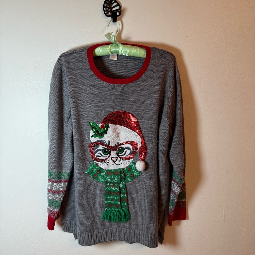 Holiday Time Gray‎ Festive Cat Sweater